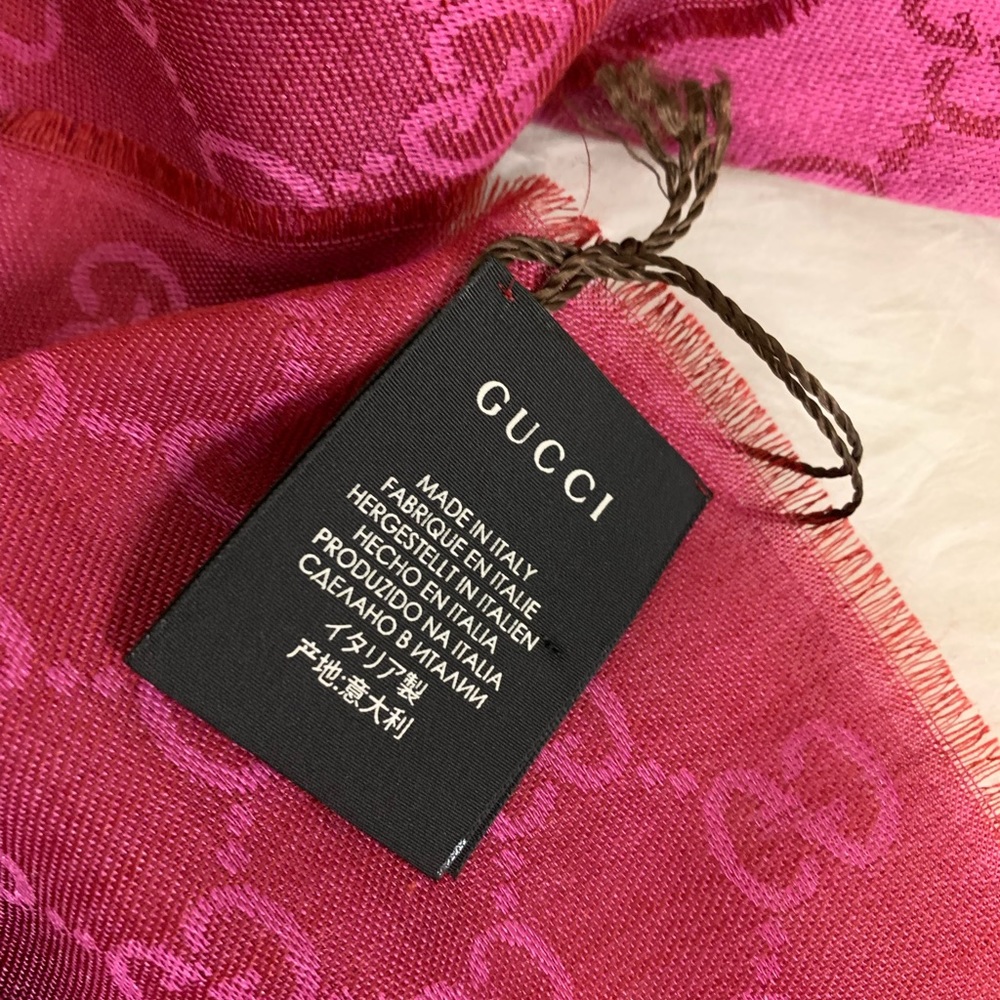 New Gucci scarf - Picture 6 of 9